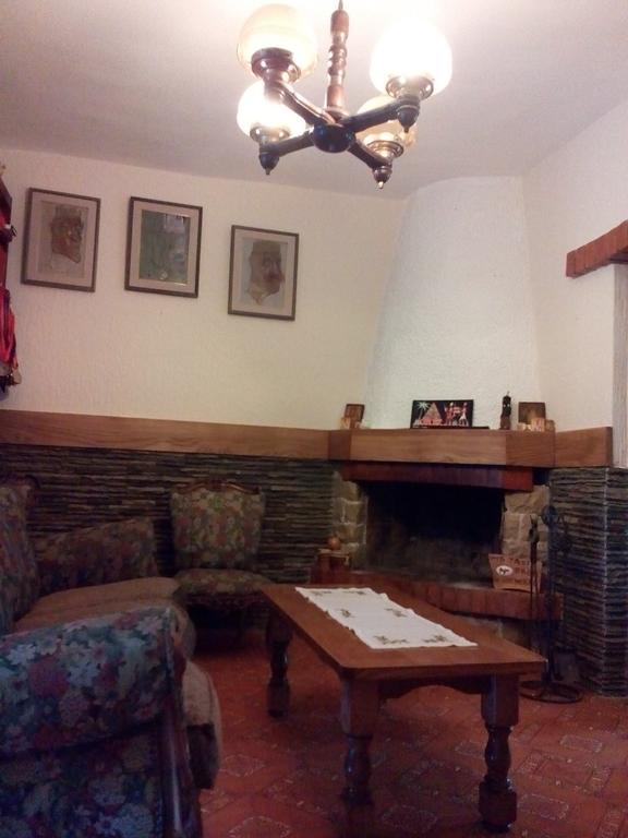 Leisure House Jovovic Bar Quarto foto